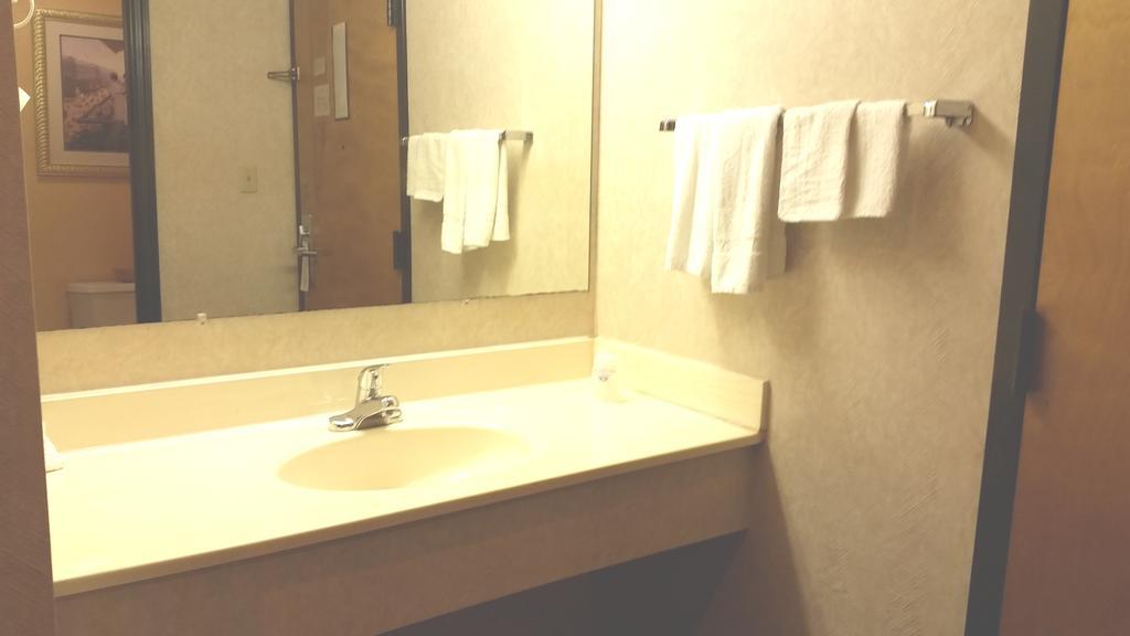 Americas Best Value Inn Ullin Mounds Экстерьер фото