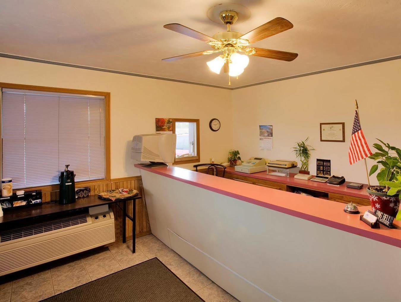 Americas Best Value Inn Ullin Mounds Экстерьер фото